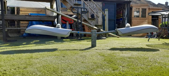 Twin Evolos
Two Urbis Evolo 2 lanterns on my twin arm bracket. I think they look really good in pairs! And one of the best modern lanterns overall imo. 
Keywords: Lanterns