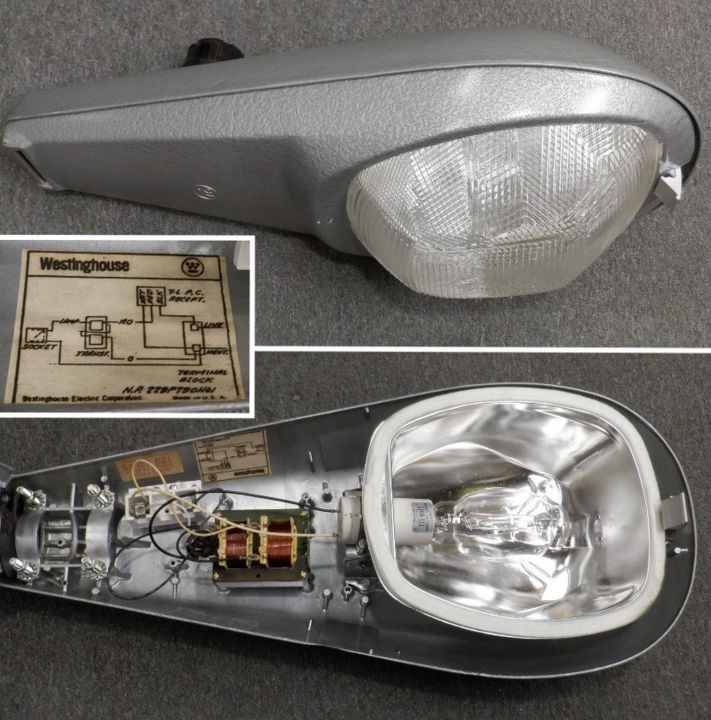 Westinghouse OV15 Silverliner -175W/H39-HX
Finding a Westinghouse OV15 in NOS form is almost impossible nowadays...this one is an HX and can run penning-start S63 HPS retrofit lamps. 
Keywords: Lanterns